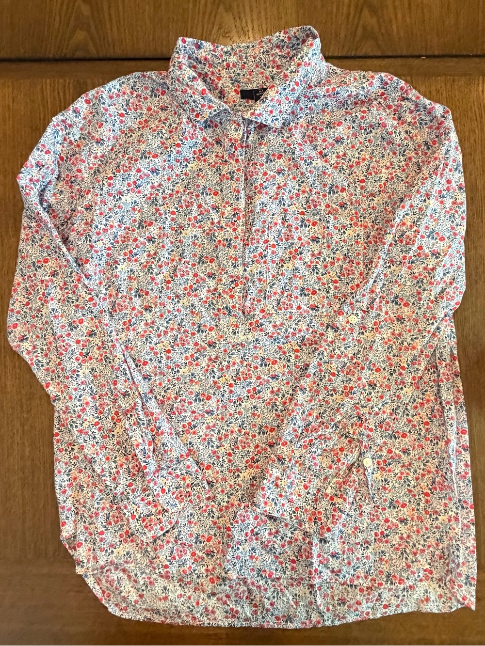 GAP Floral Button-Down Shirt in Pink, Blue & White